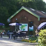 Confortable Avec Terrasse Pour 2 Personnes - Api-1-52-875 Isle-et-Bardais